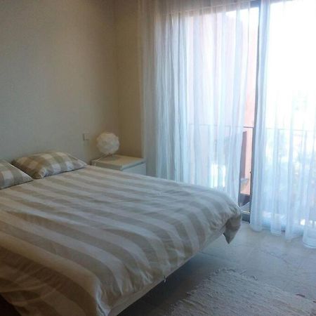 Luxurious Townhouse With Sea Views Villa Manilva Kültér fotó