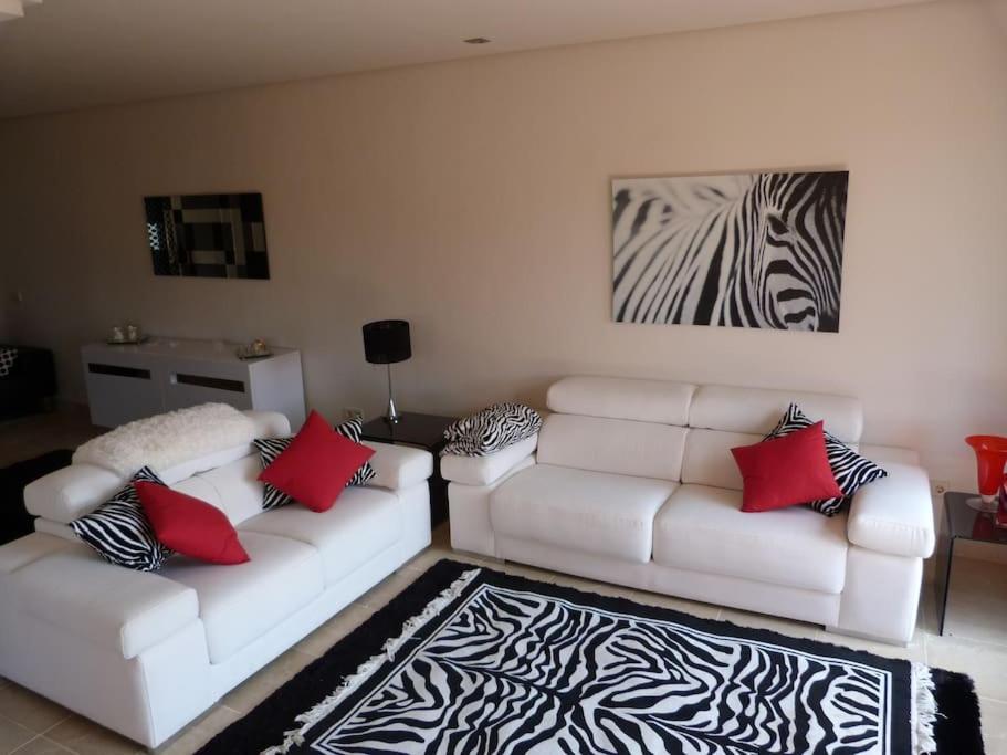 Luxurious Townhouse With Sea Views Villa Manilva Kültér fotó